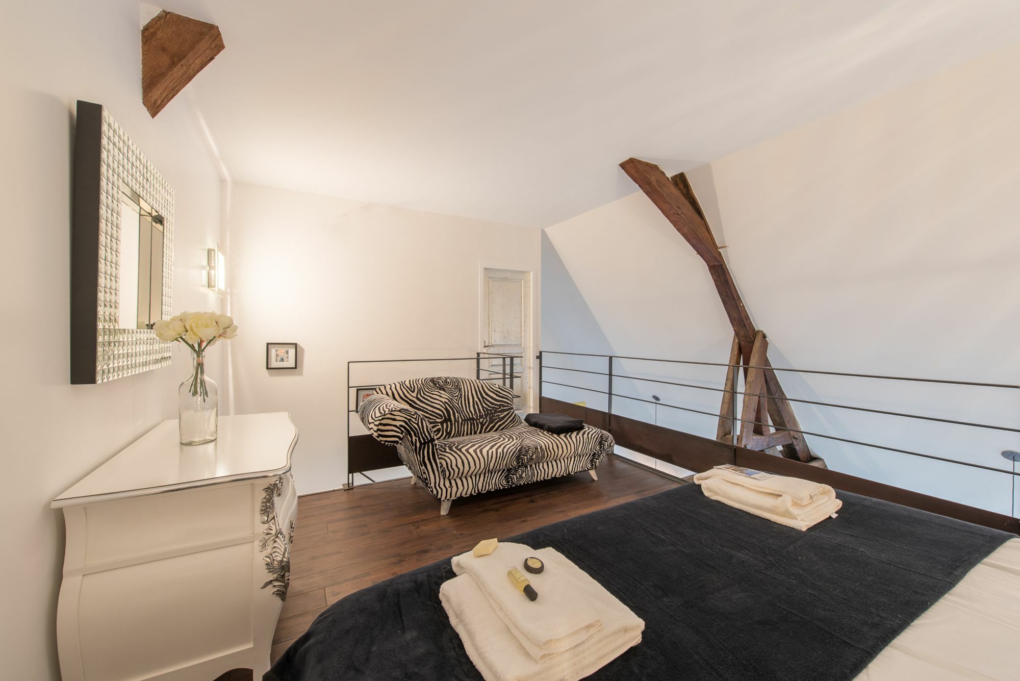 Le Loft De La Rochepot Leilighet Beaune  Eksteriør bilde